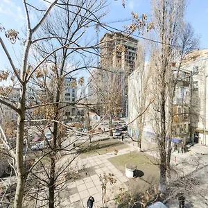 Centre 911 Flat Киев
